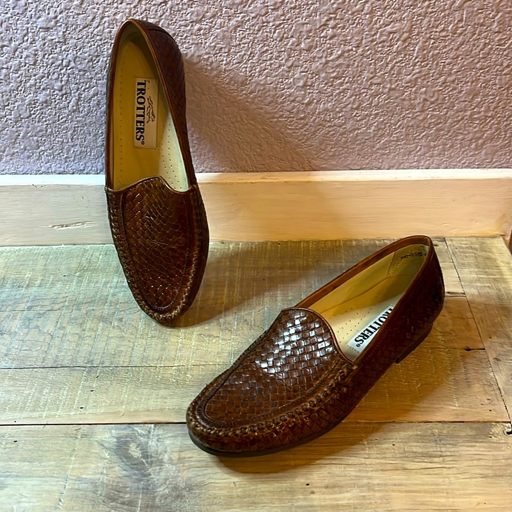 Classic Trotters Brown Leather Woven Loafer Sz 7